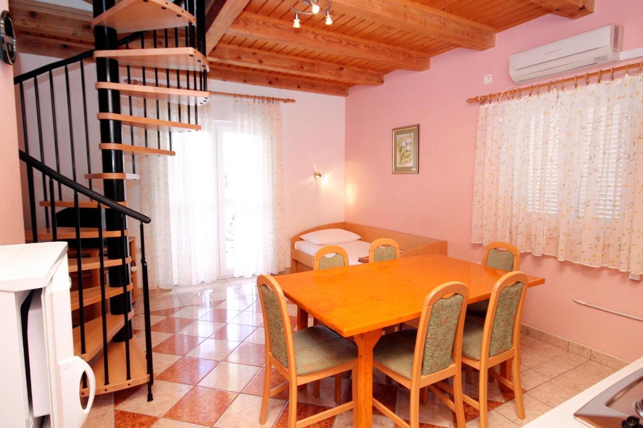 Apartments With A Swimming Pool Jadranovo, Crikvenica - 3238 Exterior photo